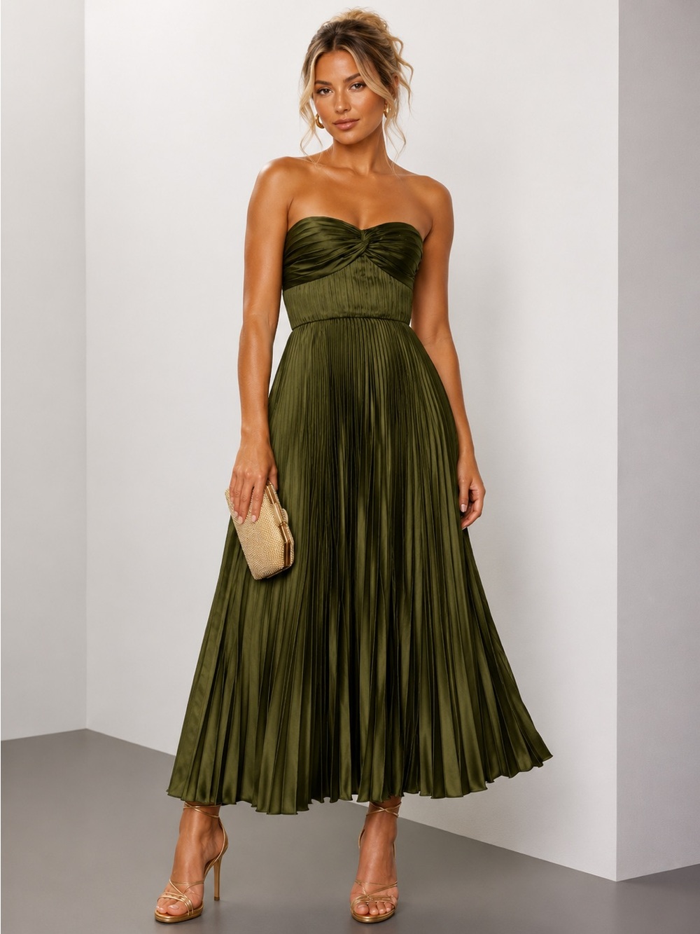 AMUR Belle Dress Pleated Size 6